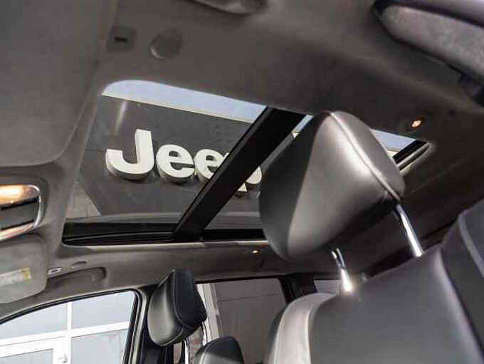 Jeep Grand Cherokee Summit 3.0l V6 Ivory-White