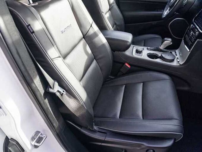 Jeep Grand Cherokee Summit 3.0l V6 Ivory-White