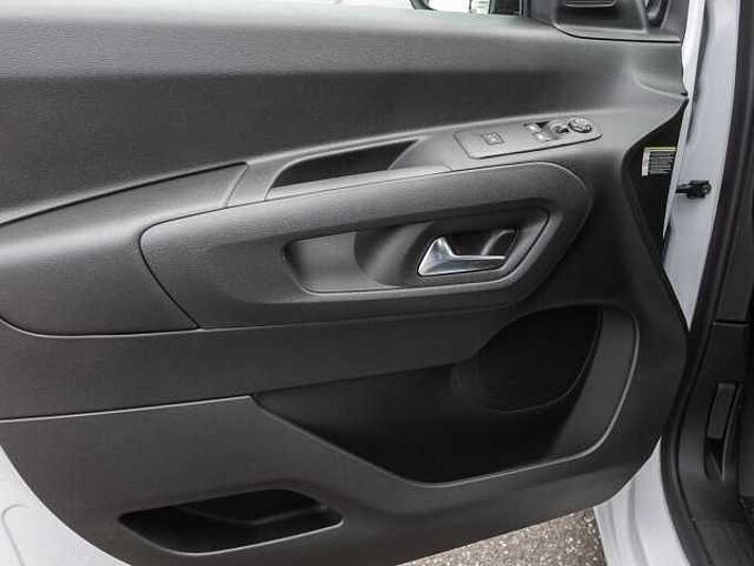 Citroen Berlingo Kastenwagen XL Diesel 130 Automatik