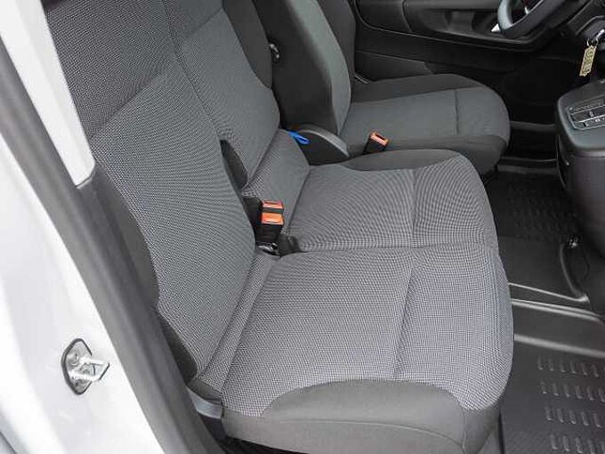 Citroen Berlingo Kastenwagen XL Diesel 130 Automatik