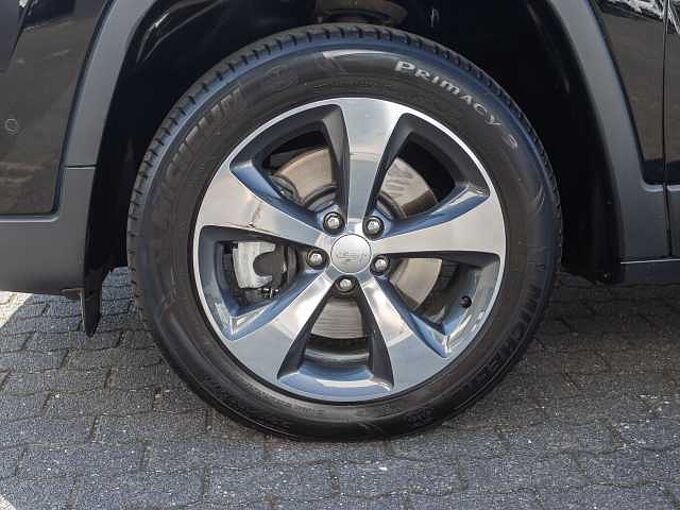 Jeep Cherokee 2.2  Allrad Limited