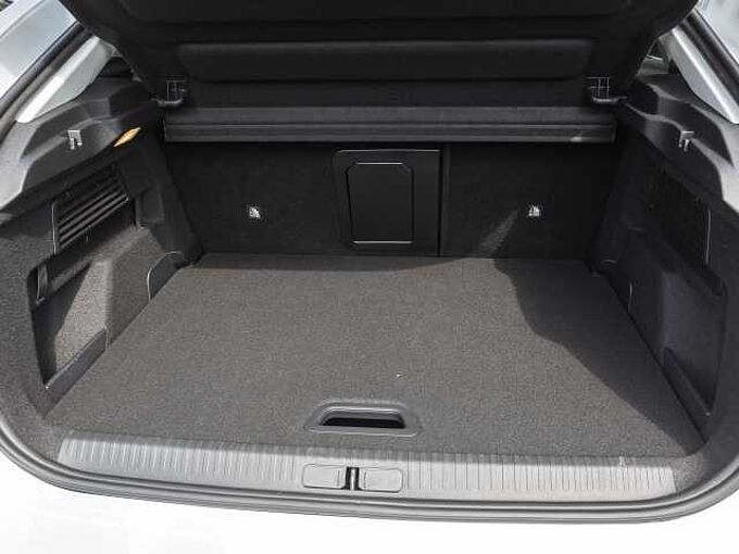 Citroen C4 PureTech 130 EAT8 MAX Techno-Paket