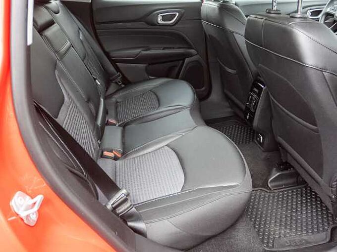 Jeep Compass 1.5 48V e-Hybrid Altitude Winterpaket