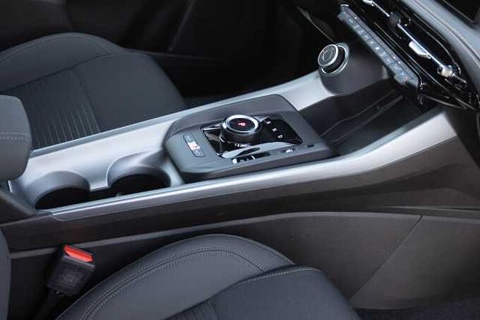 Alfa Romeo Junior 1.2 VGT Ibrida Ti
