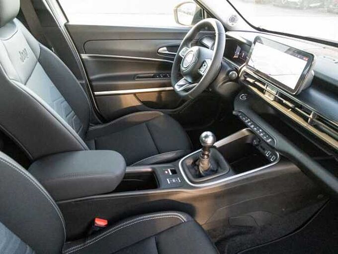 Jeep Avenger 1.2 Altitude Winter Paket