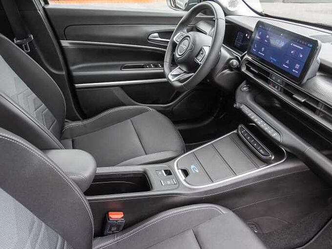 Jeep Avenger Elektro Altitude Infotainment-Paket
