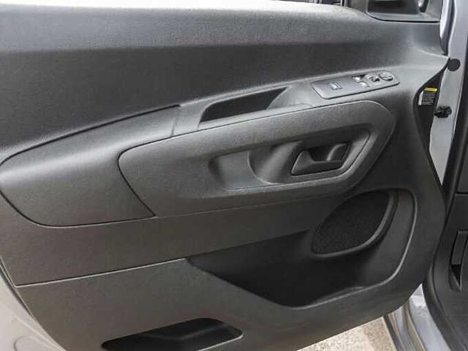 Peugeot Partner 1.6 BlueHDi 100 L2  Premium