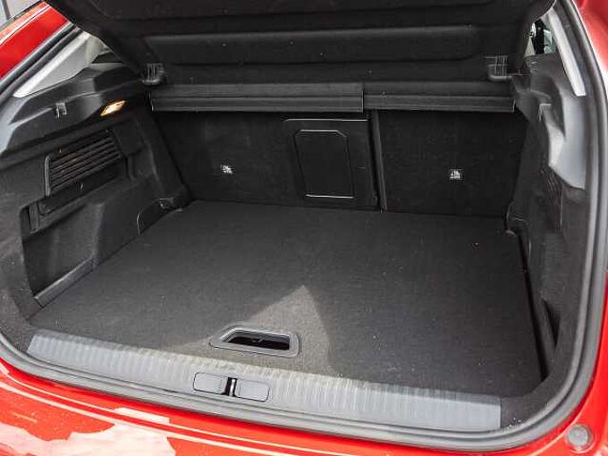 Citroen C4 PureTech 130 Stop&Start EAT8 MAX