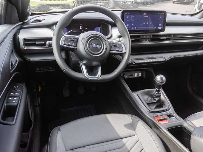 Jeep Avenger ALTITUDE - 1.2 Benzin 74 kW (100 PS)