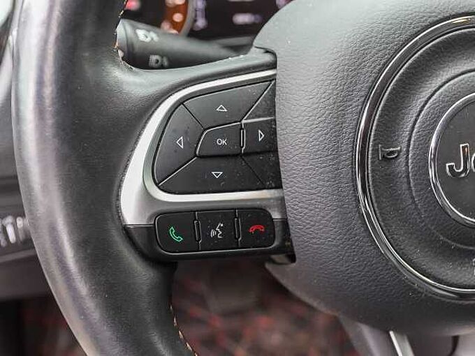 Jeep Compass 2.0 Limited 4x4 AT Park-Paket