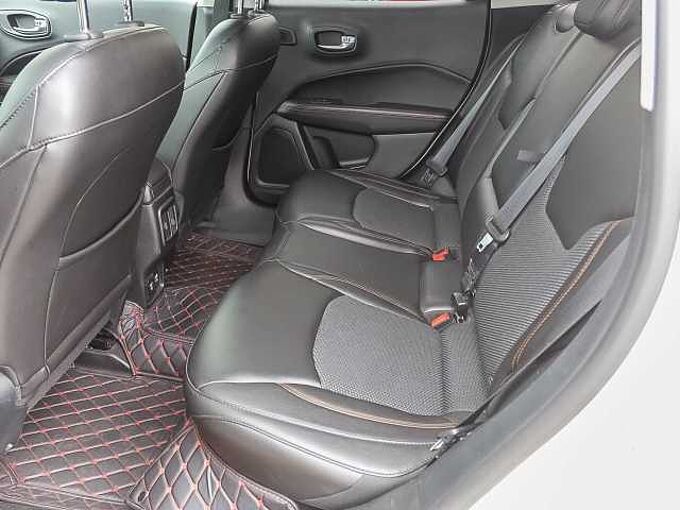 Jeep Compass 2.0 Limited 4x4 AT Park-Paket