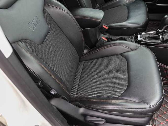 Jeep Compass 2.0 Limited 4x4 AT Park-Paket