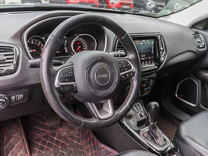 Jeep Compass 2.0 Limited 4x4 AT Park-Paket