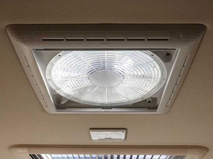 Eura Mobil Profila T 720 EF Automatik MESSEPREIS