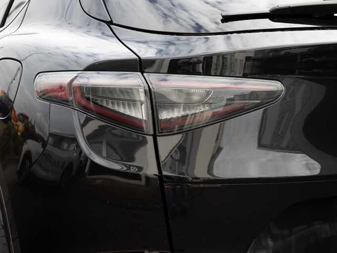 Alfa Romeo Stelvio 2.0 Turbo 16V AT8-Q4 Veloce
