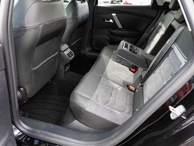Citroen C4 PureTech 130 EAT8 MAX Techno-Paket