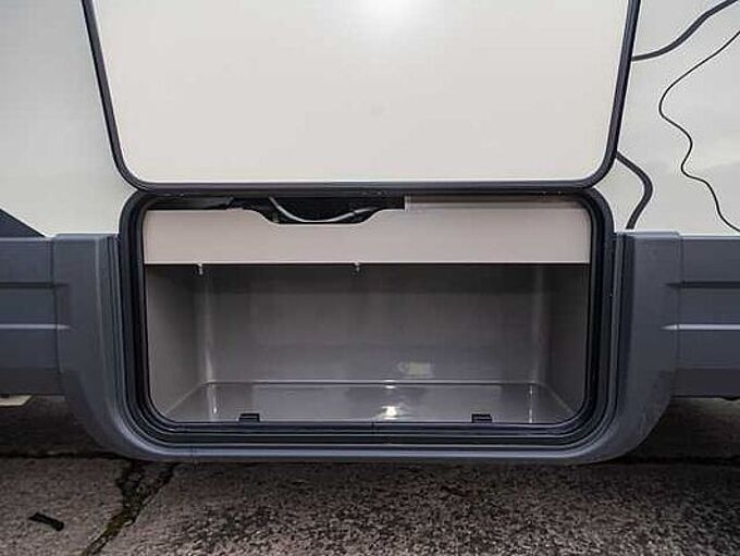 Eura Mobil XTURA 686 EF 4x4 11/26